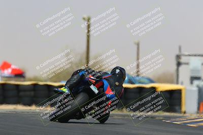 media/Apr-09-2022-SoCal Trackdays (Sat) [[c9e19a26ab]]/Turn 16 (2pm)/